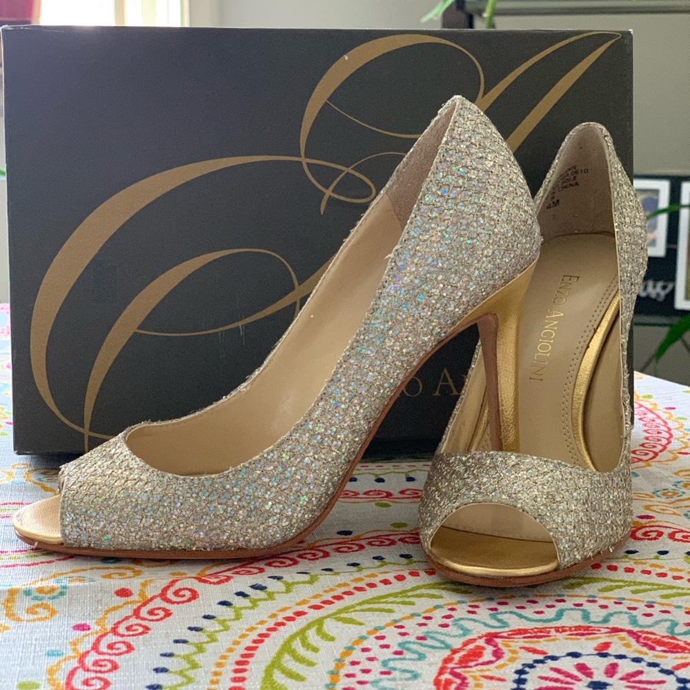 Enzo Angiolini peep toe shoes Size 4M